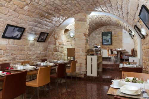 select hotel rive gauche