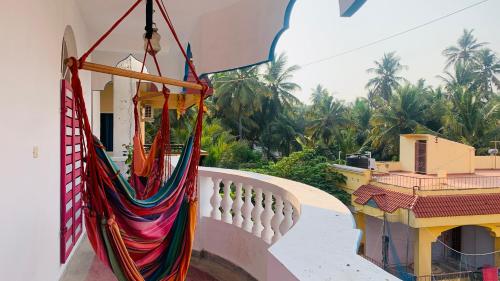 holi wood guesthouse