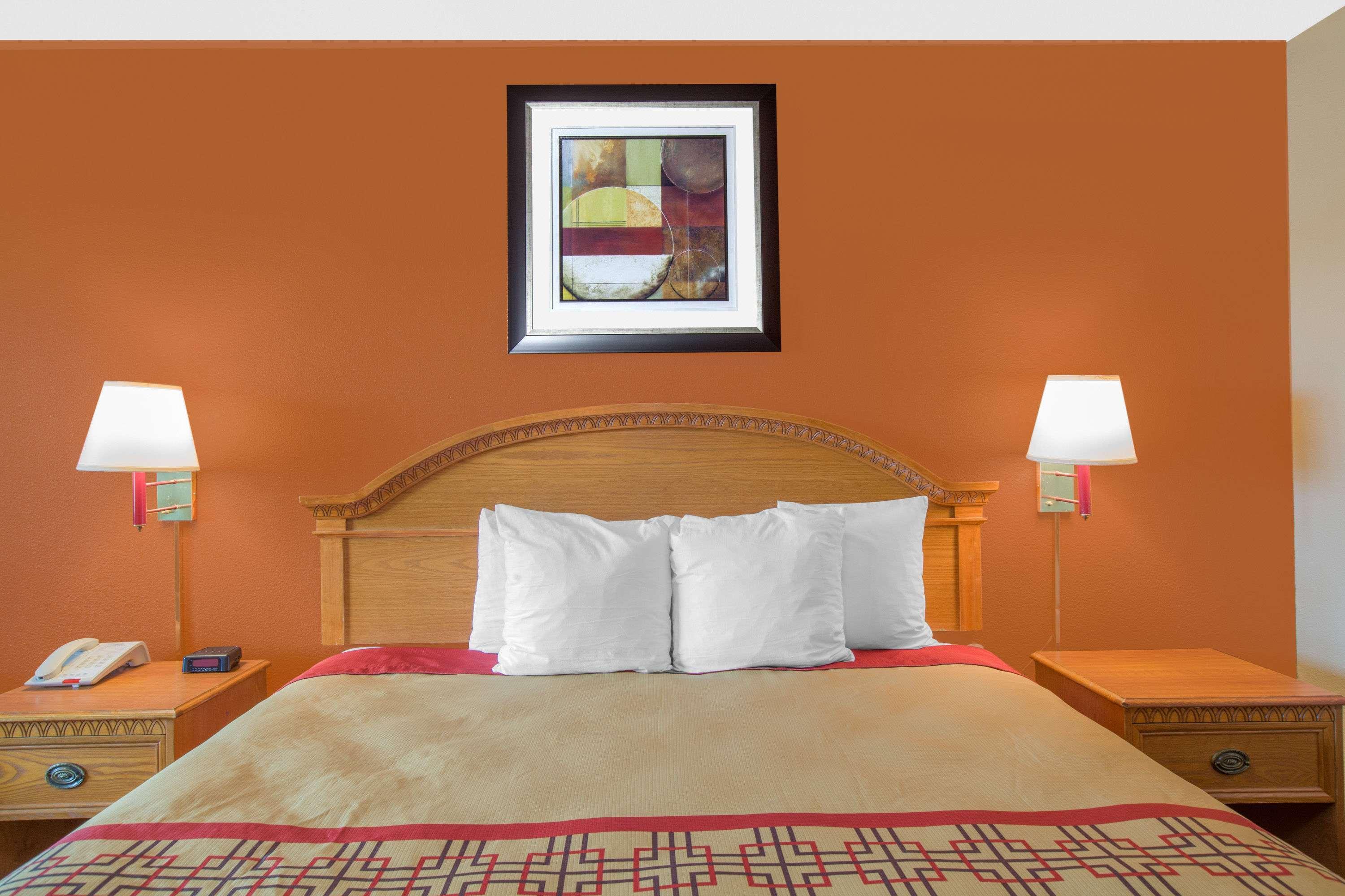 days inn by wyndham monroe la