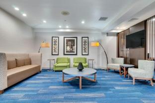 holiday inn express and suites lake elsinore by ihg