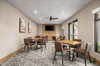 homewood suites by hilton san diego airport liberty station