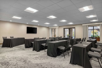 homewood suites by hilton san diego airport liberty station