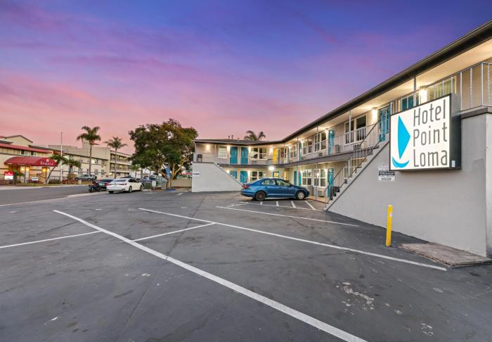 hotel point loma