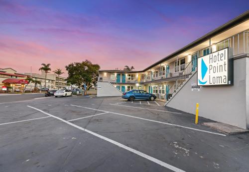 hotel point loma