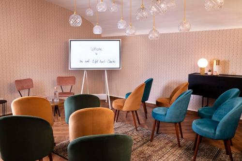 hotel eiffel saint charles