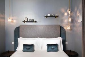 hotel eiffel saint charles
