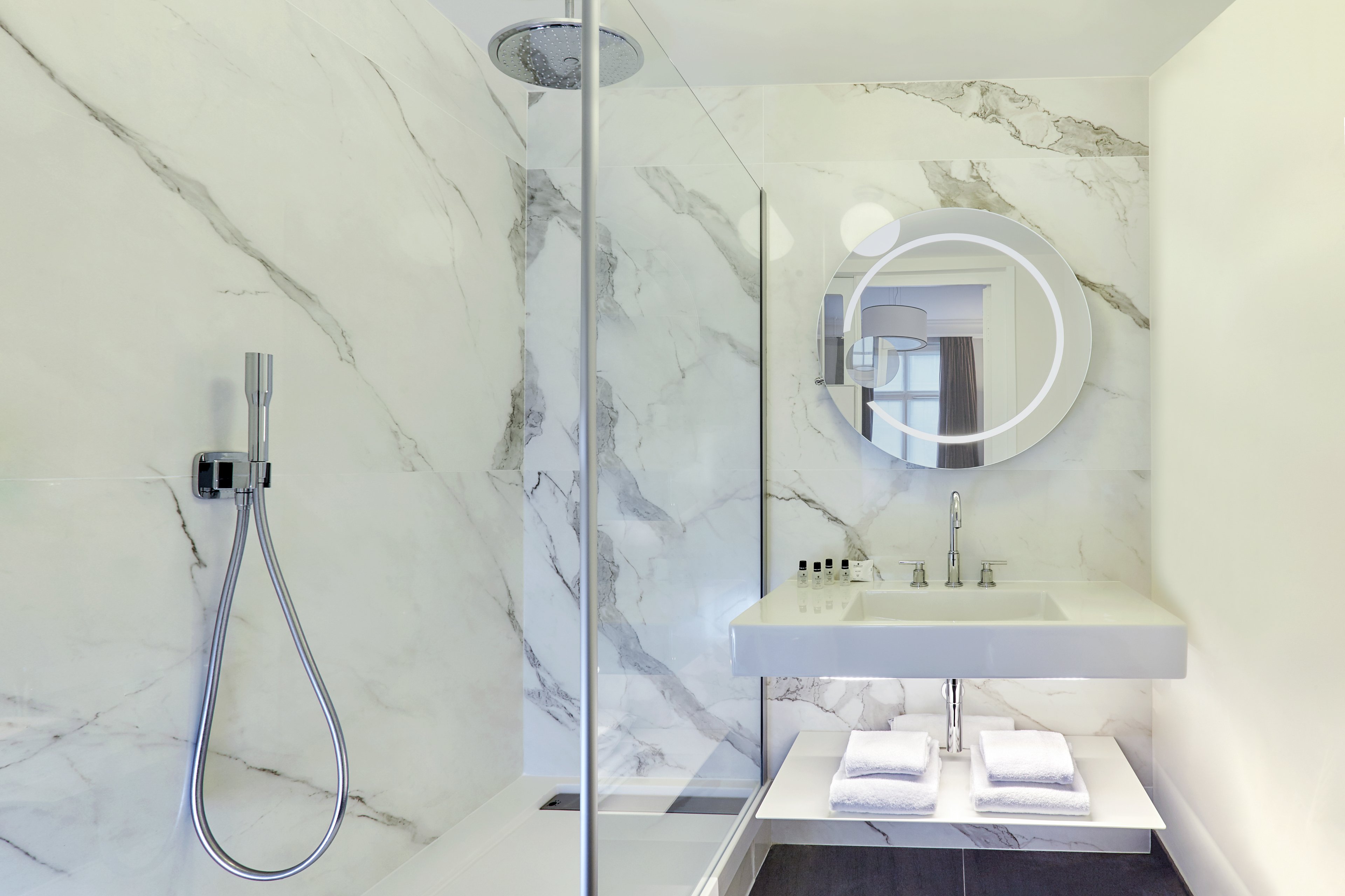 holiday inn paris gare de lyon bastille by ihg