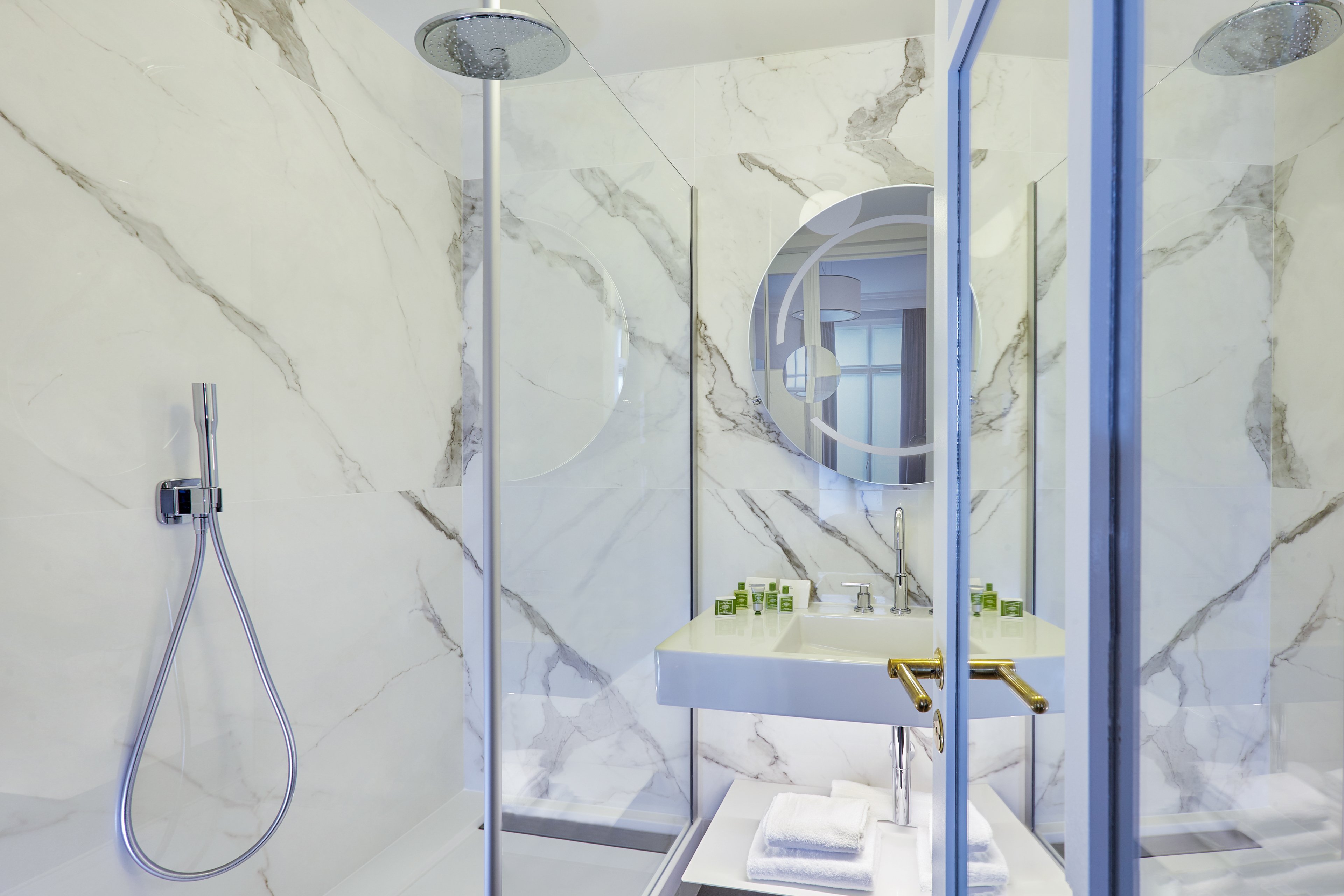 holiday inn paris gare de lyon bastille by ihg