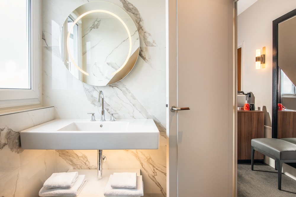 holiday inn paris gare de lyon bastille by ihg