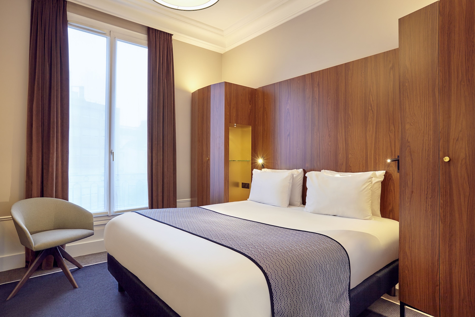 holiday inn paris gare de lyon bastille by ihg