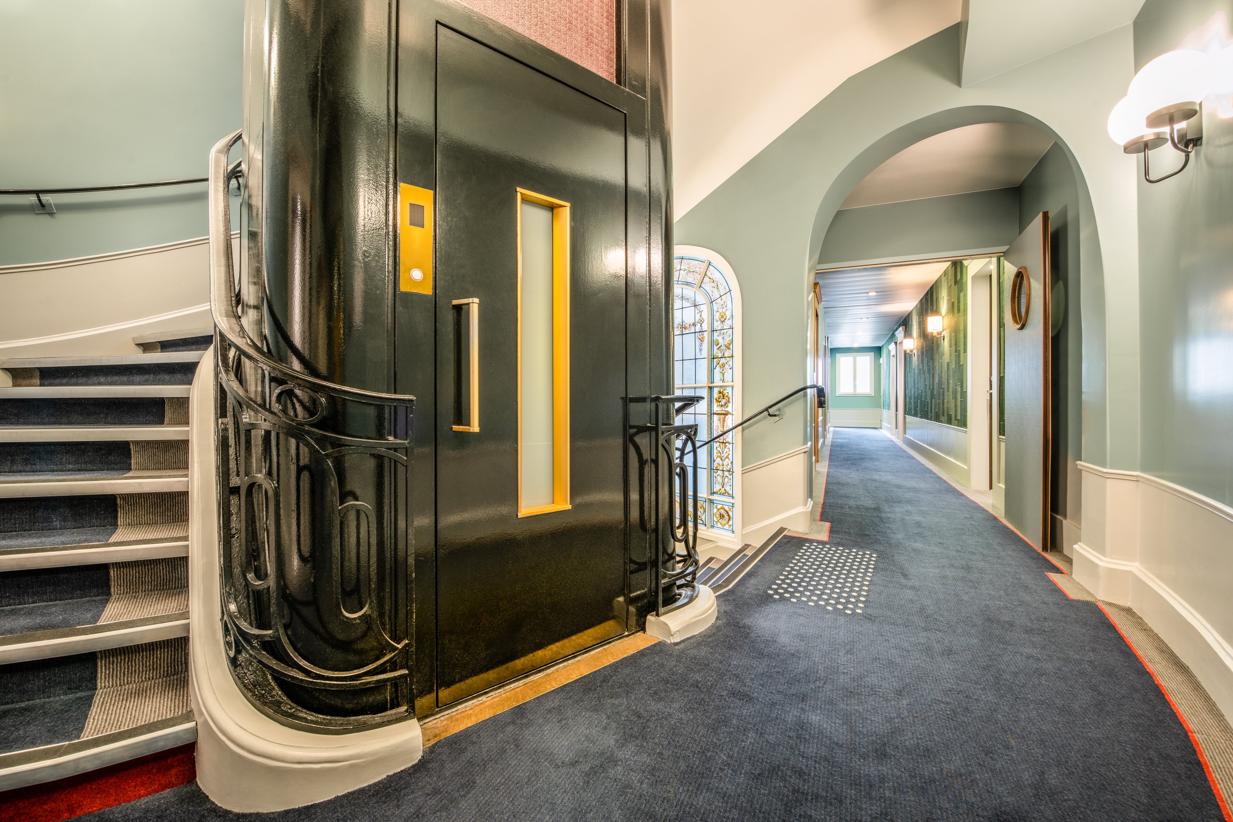 holiday inn paris gare de lyon bastille by ihg