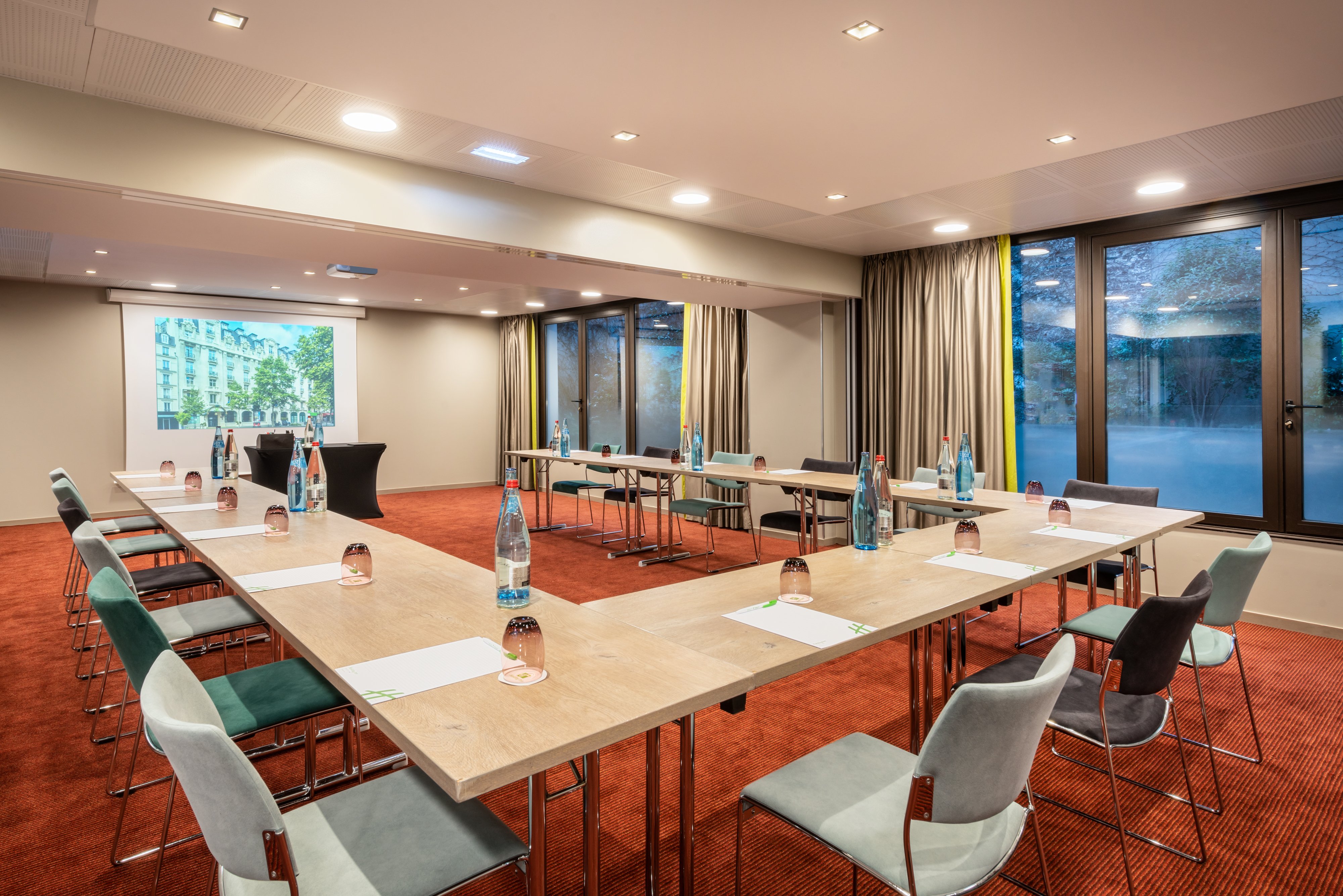 holiday inn paris gare de lyon bastille by ihg