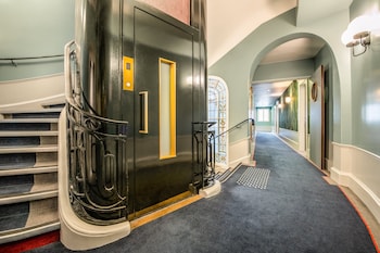 Holiday Inn Paris - Gare De Lyon Bastille By Ihg,Île-De-France>>Paris,4 star