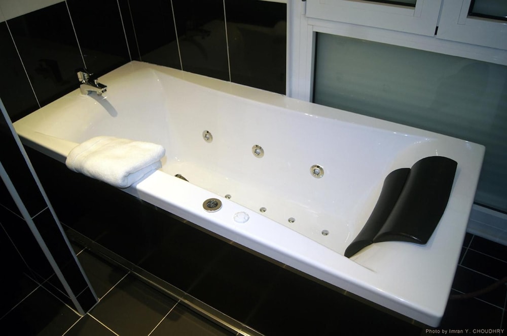 hotel regina montmartre