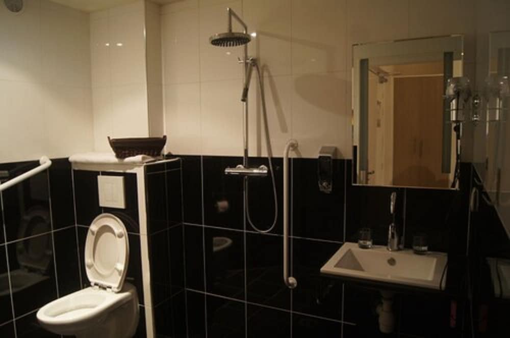 hotel regina montmartre