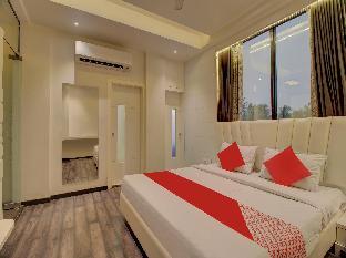 hotel lotus residency