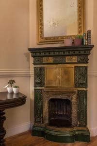 hotel de la porte doree