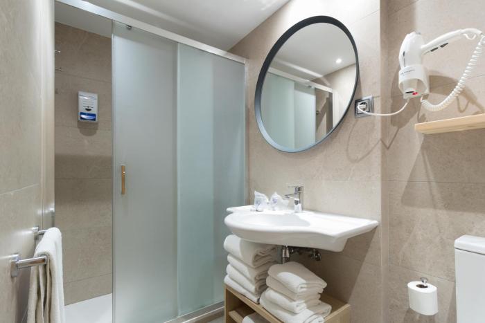 apartamentos turisticos royal marina gardens