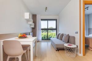 apartamentos turisticos royal marina gardens