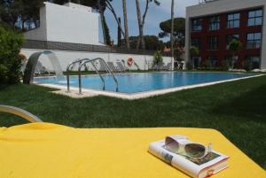 apartamentos turisticos royal marina gardens