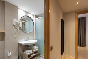 apartamentos turisticos royal marina gardens