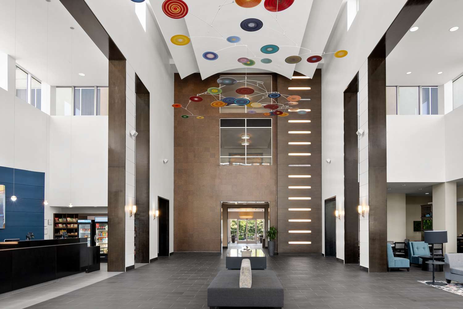 embassy suites newark airport