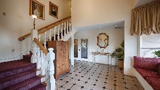victorian inn