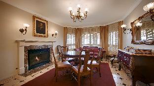 victorian inn