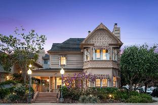 victorian inn