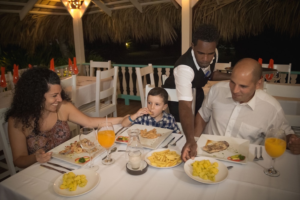 hotel residence playa colibri