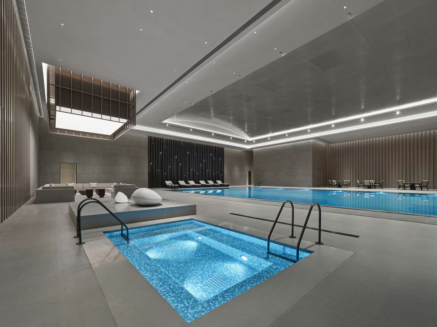 hilton zhuji
