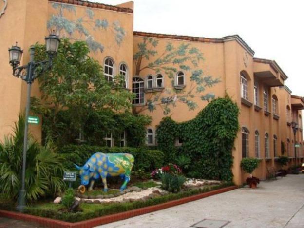 casa conde hotel and suites