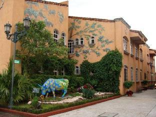 casa conde hotel and suites