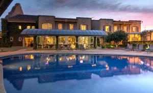 casa conde hotel and suites