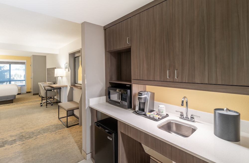 holiday inn hotel and suites orange park by ihg