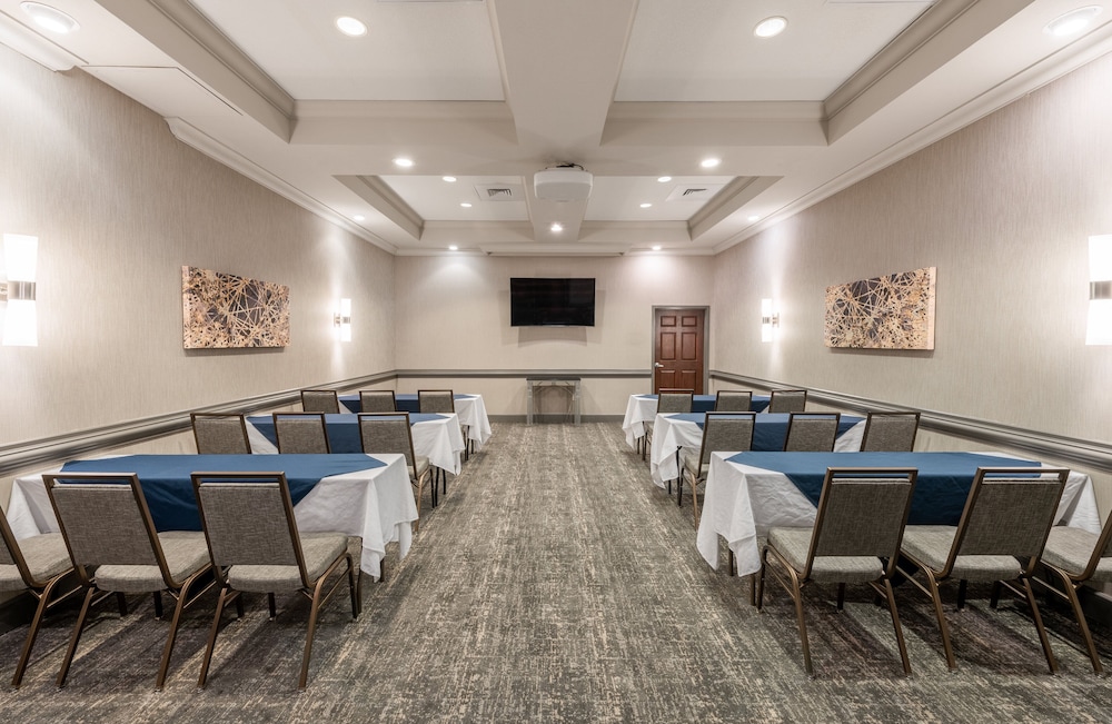 holiday inn hotel and suites orange park by ihg
