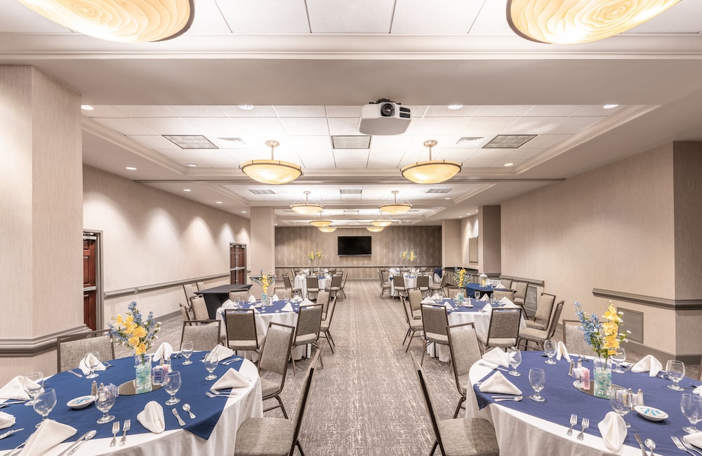 holiday inn hotel and suites orange park by ihg