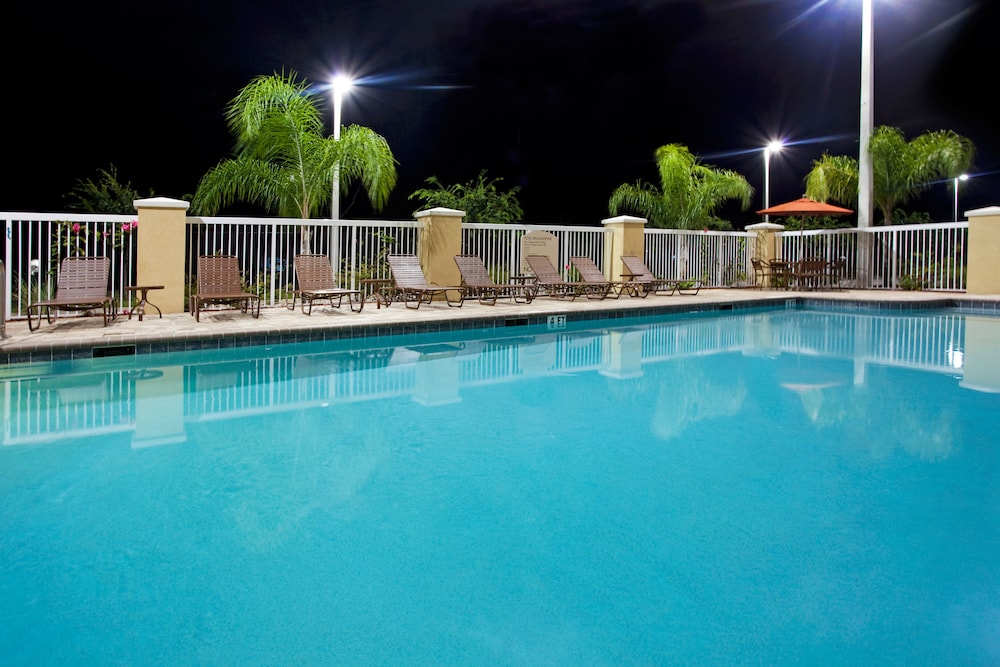holiday inn hotel and suites orange park by ihg