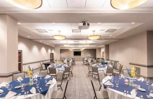 holiday inn hotel and suites orange park by ihg
