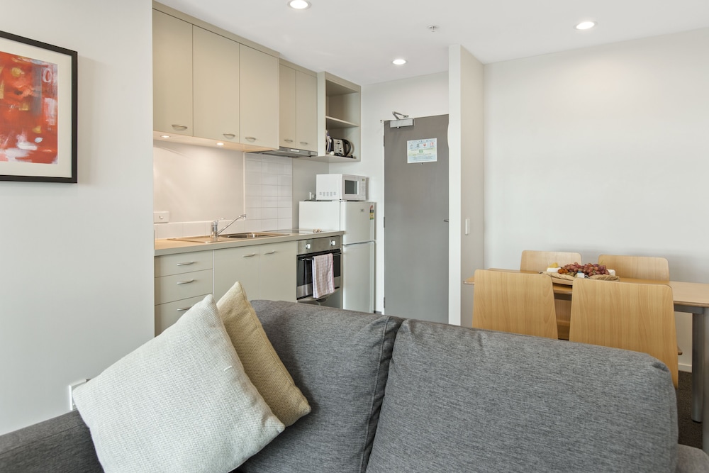 proximity apartments manukau auckland airport