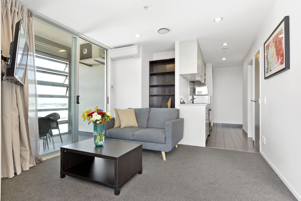 proximity apartments manukau auckland airport