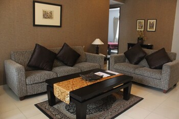 the radiant hotel
