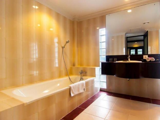 champlung mas hotel legian