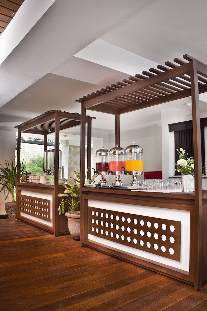 royal regantris kuta