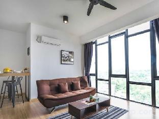 cube 8 teens taman mount austin apartment by uha