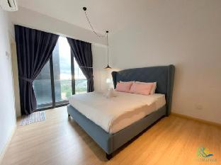 cube 8 teens taman mount austin apartment by uha