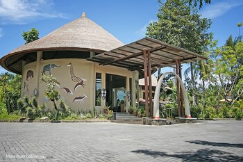 mara river safari lodge