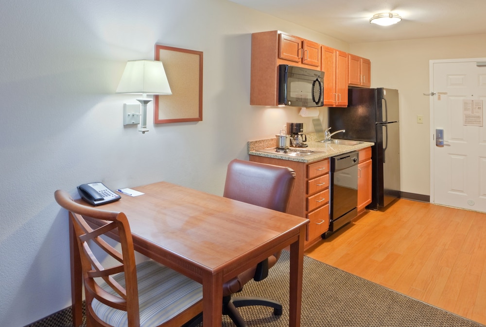 candlewood suites aberdeen bel air by ihg