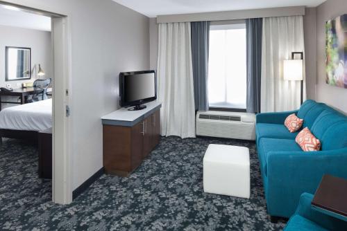 hilton garden inn cincinnati mason