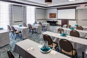 hilton garden inn cincinnati mason